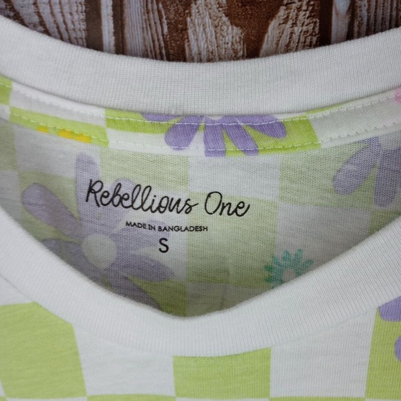 Rebellious One Girls Multi Pattern Floral Check Short Sleeve T-Shirt Size Small - Picture 3 of 5